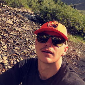 Meet your Posher, Logan